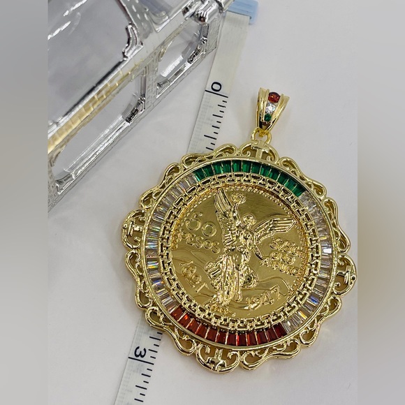 Coin 50 Mexican Pesos GOLD PLATED 14k CZ - Picture 1 of 8